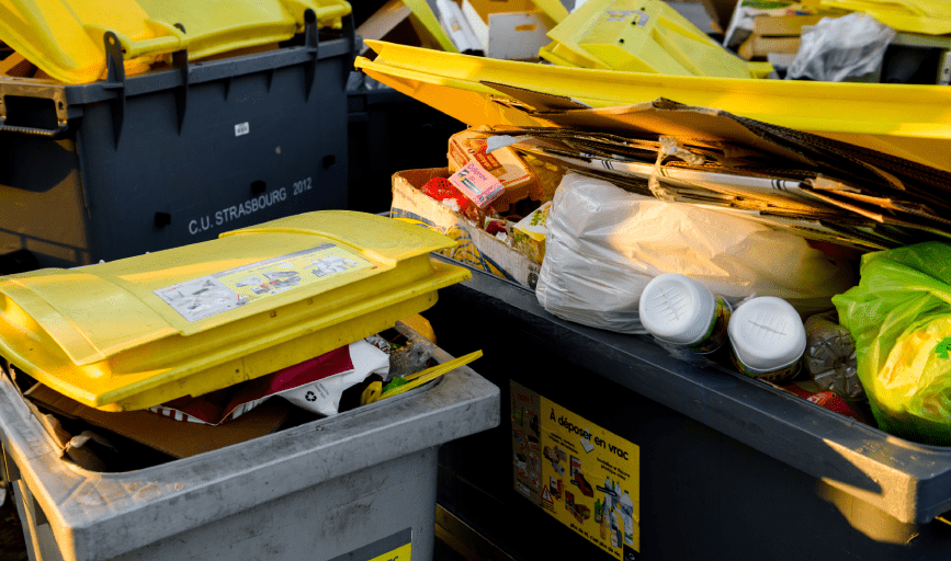 COMMERCIAL CLEANOUT